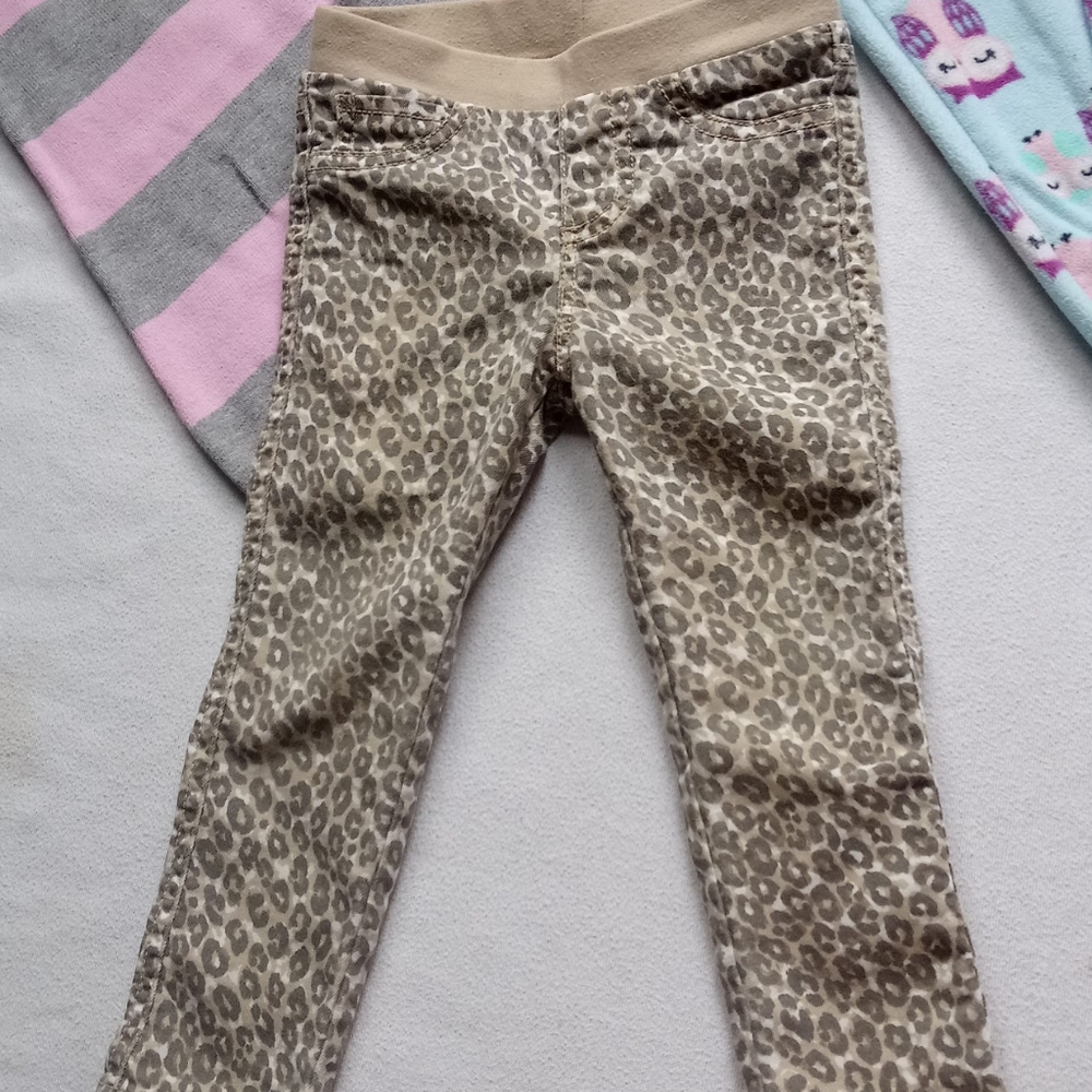 18mnth- 2T bundle - Picture 2 of 14
